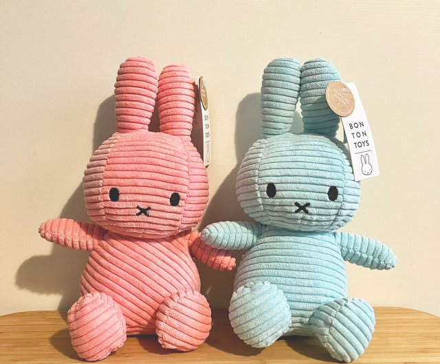 ミッフィー 有楽町 ポップアップ 限定 ピンク コーデュロイ マスコット Miffy Style Pink Corduroy Miffy Mascot - Miffy Collections