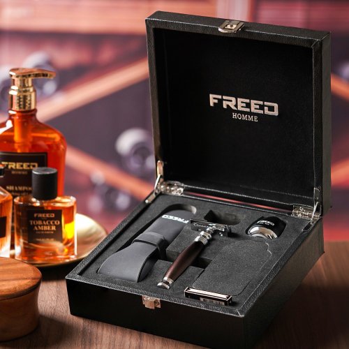 FREED 【FREED】尊爵四件組雙刃安全刮鬍刀禮盒-馬鞍棕 現貨 客製化刻字