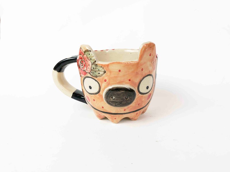 Nice Little Clay eight-foot mug wearing a flower pig 0107-13 - Mugs - Pottery Yellow