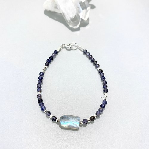 Ops手工飾品設計 Ops Cordierite silver bracelet -堇青石/純銀/拉長石/療癒/藍光