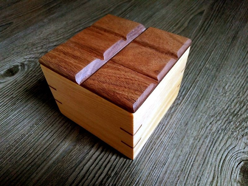 "Block" -- Handmade log small storage box - Storage - Wood Brown
