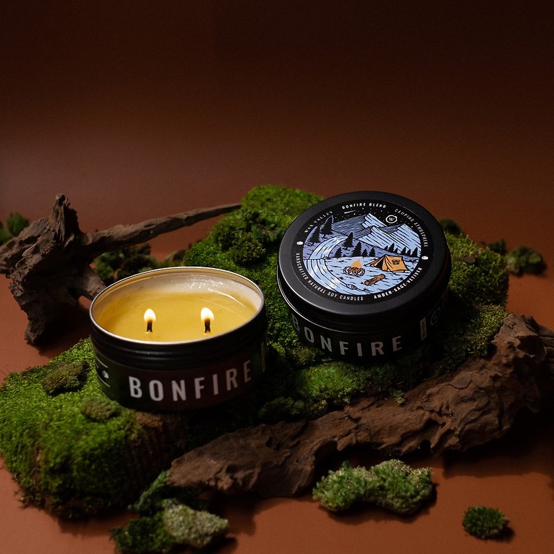 Soy Candle Bonfire Blend Matt Black Travel Tin - Amber, Vetiver & Sage - 香氛蠟燭/燭台 - 其他材質 銀色