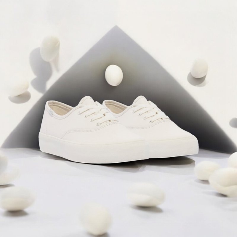 KEDS Champion GN 經典寬楦舒適真皮休閒小白鞋 WH67979 - 女休閒鞋/帆布鞋 - 其他材質 