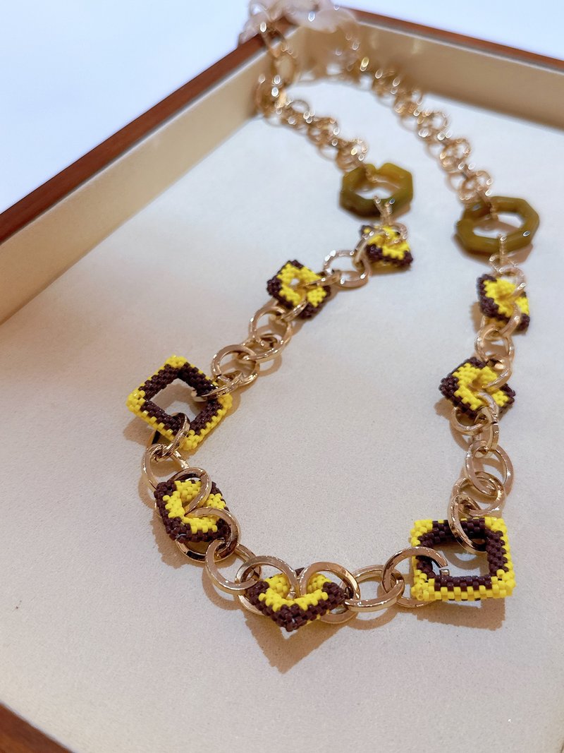 Stitching squares necklace - Necklaces - Colored Glass Yellow