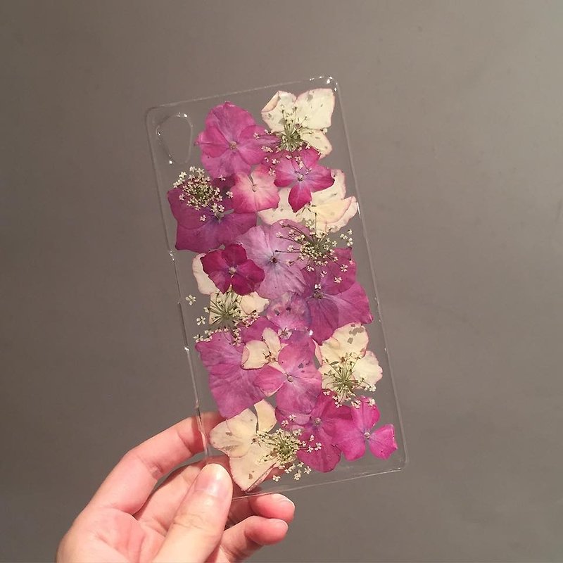 Oone_n_Only Handmade pressed flower phone shell - อื่นๆ - พลาสติก 