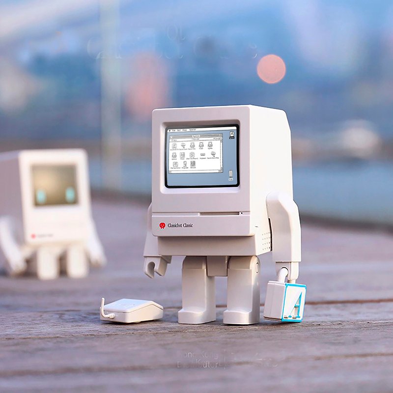 Classicbot OS 2.0     全新Augmented Reality擴增實境 玩法 - 裝飾/擺設  - 塑膠 白色