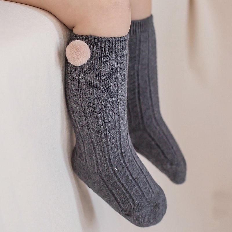 Happy Prince 韓國製 Laura毛球嬰兒童及膝襪 - 嬰兒襪子 - 棉．麻 灰色