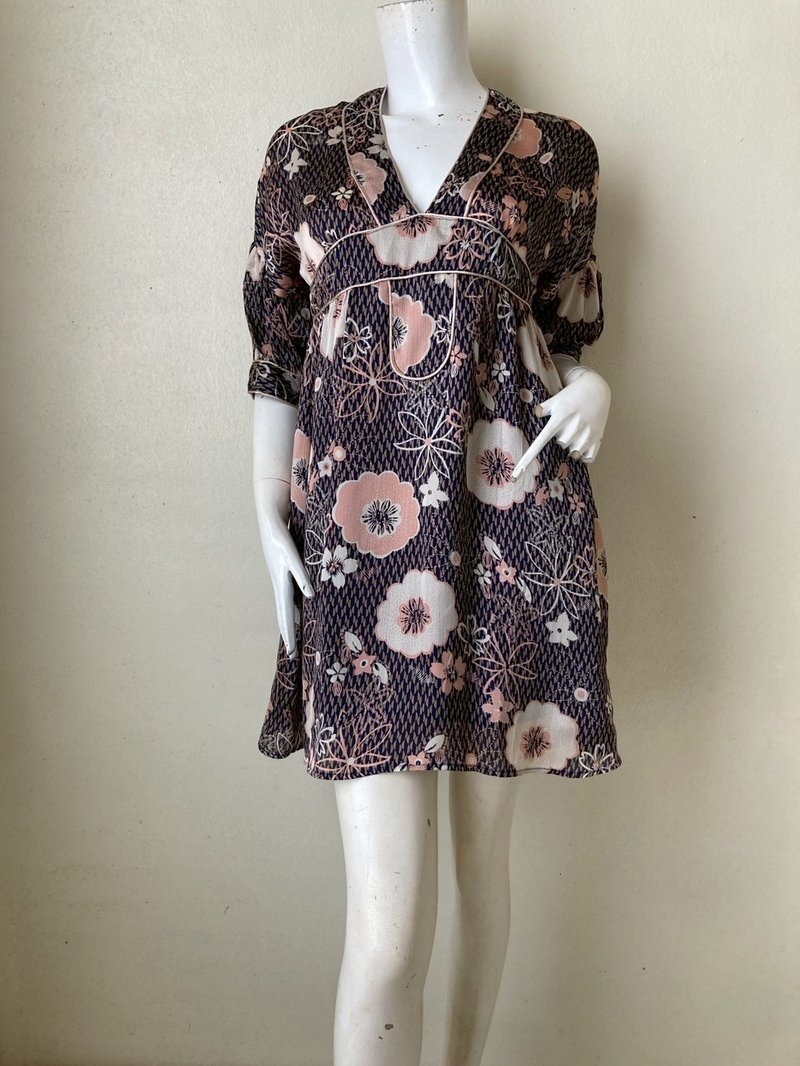 Vintage Ray Beams Kimono mini Dress / Silky floral dress Size Small - 洋裝/連身裙 - 聚酯纖維 