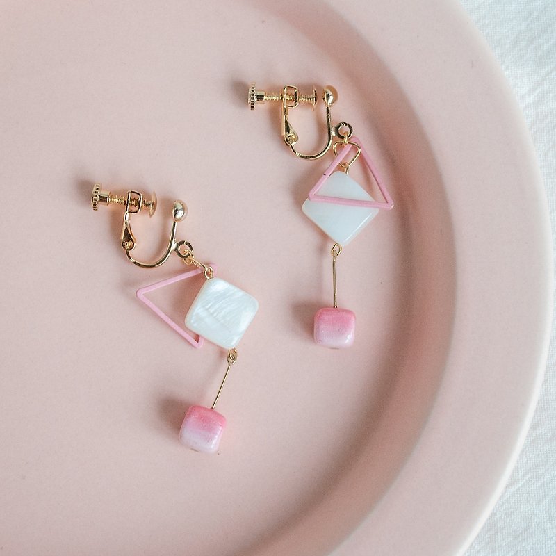 TeaTime / Powder with White Square and Triangle Earrings Earrings / Original Handmade Imported Material Earrings Earrings - ต่างหู - กระดาษ 