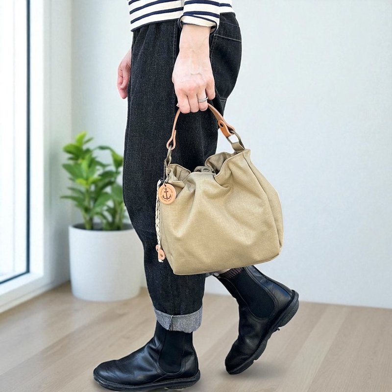 BALON　mini　ベージュ×ベージュ　CORDURA　撥水加工ナイロン素材バッグ - 側背包/斜背包 - 尼龍 卡其色