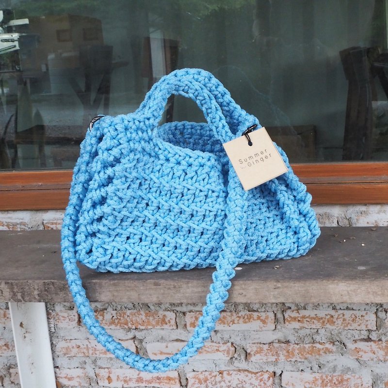 Bread Bag (light Blue) - กระเป๋าถือ - เส้นใยสังเคราะห์ สีน้ำเงิน