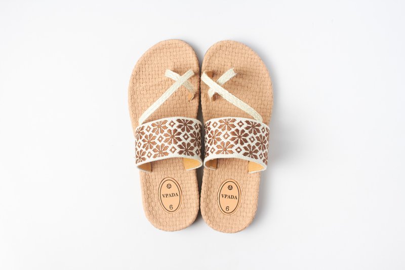 Vpada_sandals_VP-E16 Embroidery Collect รองเท้าแตะชายหาดแบน รองเท้าแตะแฟชั่น - รองเท้าแตะ - ผ้าฝ้าย/ผ้าลินิน สีแดง