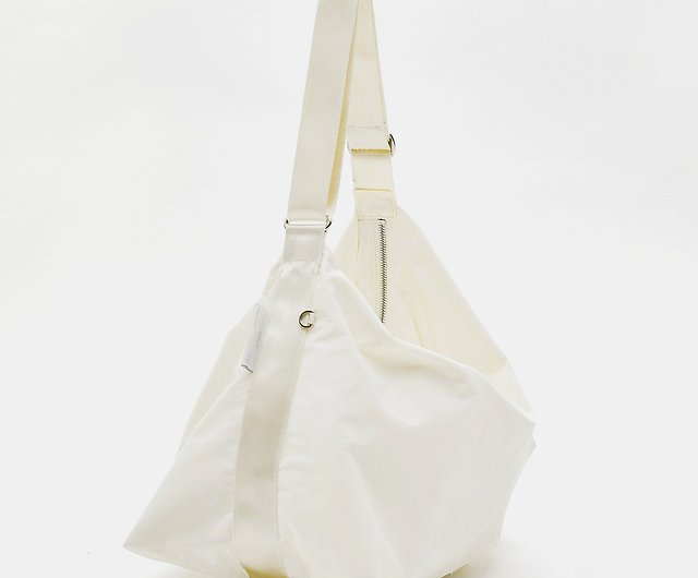 FENNEC FABRIC HOBO BAG-Milk White / WHITE - Shop fennec-tw Messenger Bags & Sling  Bags - Pinkoi