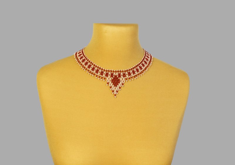Elegant bead necklace jewelry from ukraine - 項鍊 - 玻璃 咖啡色