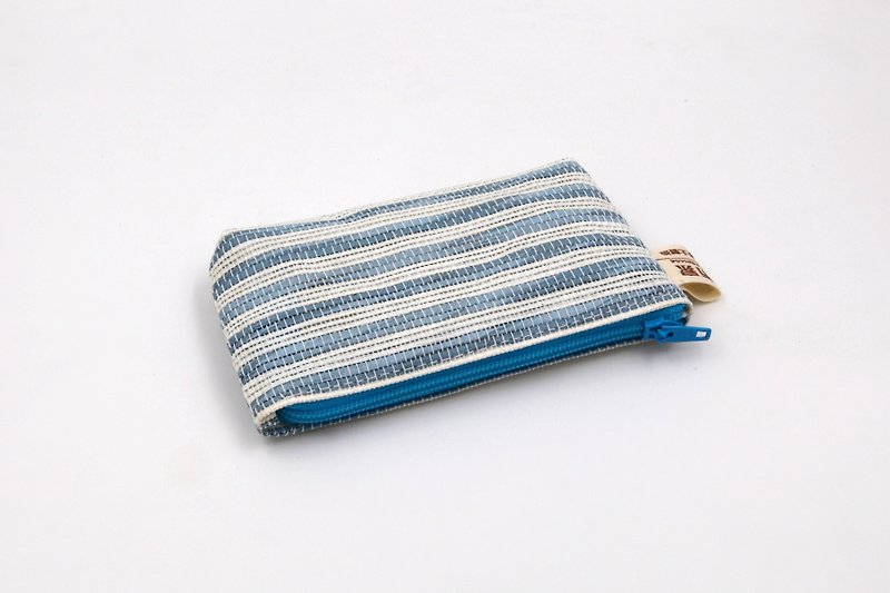[Paper cloth home] Coin purse blue and white paper thread weaving - Coin Purses - Paper White