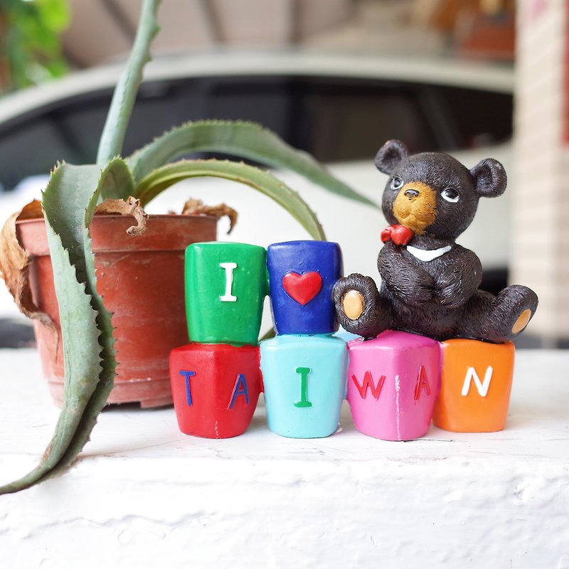 Color blocks Taiwan black bear - Items for Display - Other Materials Multicolor