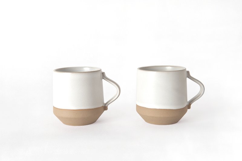 Good auspicious day HAO life_ watershed drinker small cup (2 pieces) - แก้วมัค/แก้วกาแฟ - ดินเผา ขาว