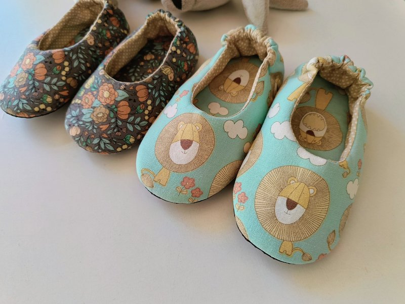 [Shipping within 5 days] Cloth indoor shoes, indoor shoes, bag shoes, children's indoor shoes, birthday gift - Baby Gift Sets - Other Materials Multicolor