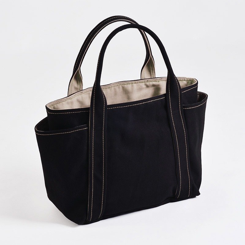 Magnetic Closure / Canvas Universal Tote Bag - Black (Small) - กระเป๋าถือ - ผ้าฝ้าย/ผ้าลินิน สีดำ