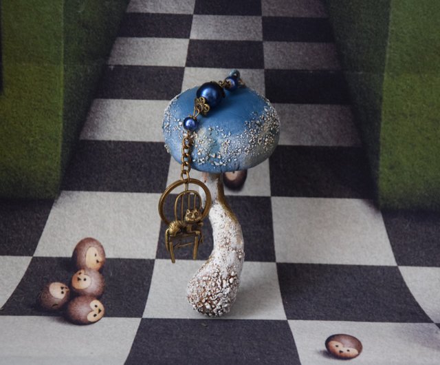 大型インテリアペンダント 不思議の国のアリスのキノコ - ショップ