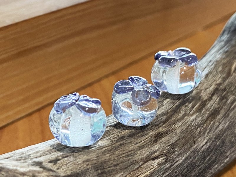 柿子琉璃珠 | 清透紫 Lampwork燈工燒製 - 耳環/耳夾/耳骨夾 - 玻璃 透明