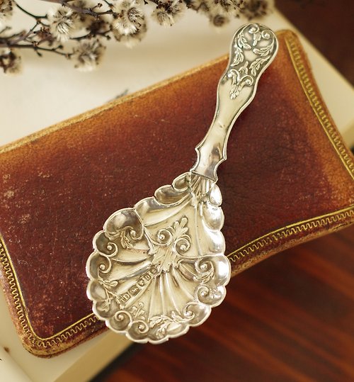 金銀寶貝 -古董英國購入之百年純銀雕花CADDY SPOON 湯匙 茶葉 W757