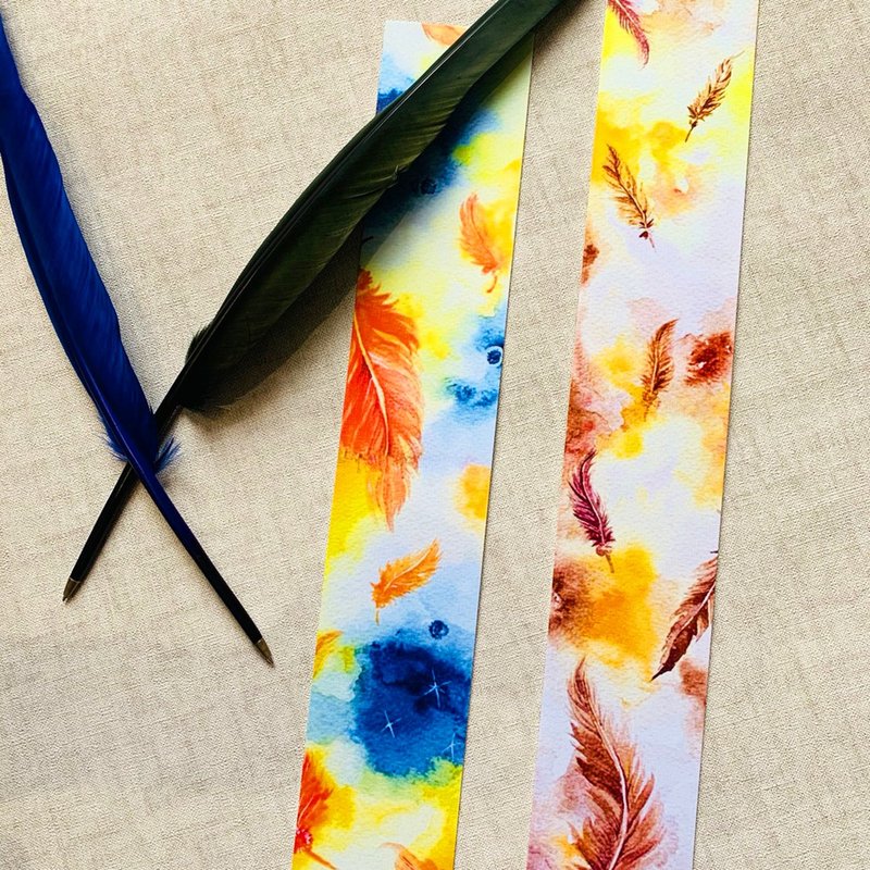 羽輕情意濃 羽毛原子筆 | 精緻背板 聖誕驚喜 交換禮物 附小卡 - 原子筆/中性筆 - 其他材質 卡其色