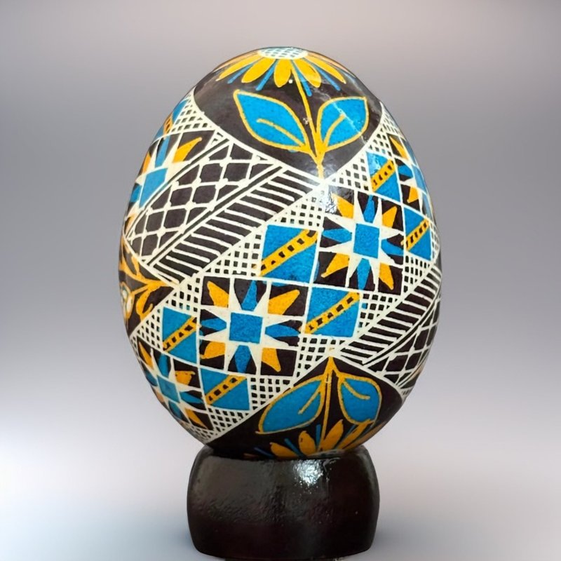 ウクライナ復活祭の卵 本物の鶏の卵 ピサンカ 手描き卵殻 フーツル地方のピサンキ - 置物 - その他の素材 ブラック