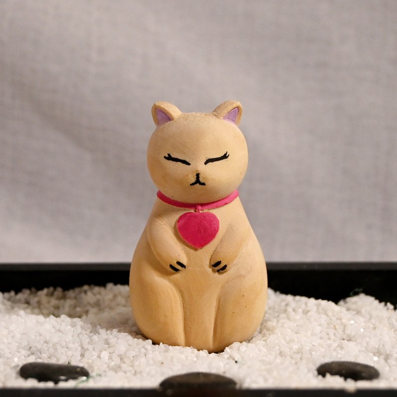 Love Cat Wood Carving - Log Color - ของวางตกแต่ง - ไม้ 