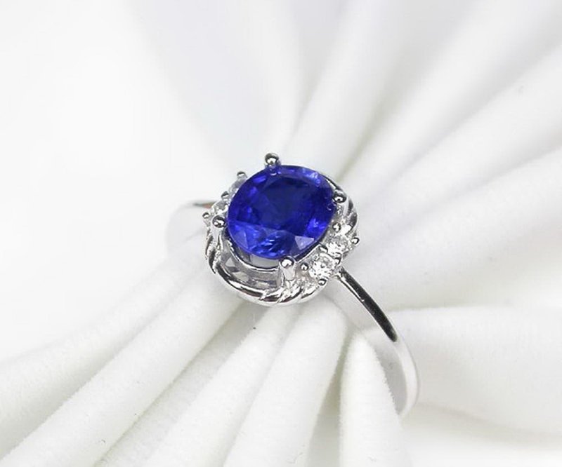 2.3 Natural blue sapphier ring silver sterling ring wedding size 7.0 free resize - 戒指 - 純銀 藍色