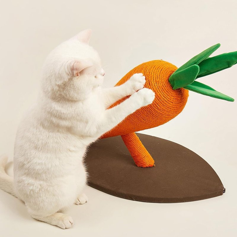 【FOFOS】よいしょ、よいしょ、大根抜き！とっても癒されるにんじん型猫用爪とぎポール - キャットタワー・爪とぎ - コットン・麻 オレンジ