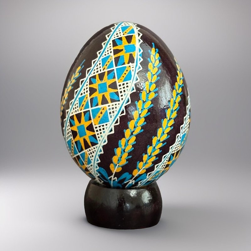 Ukrainian Easter Egg Real Chicken Pysanka Hand Painted Eggshell Hutsul Pysanky - 擺飾/家飾品 - 其他材質 黑色