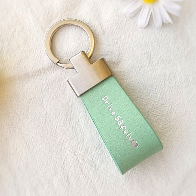Personalized Leather Keychain Free Custom Engraving Gift Handmade in Korea - 鑰匙圈/鑰匙包 - 真皮 多色