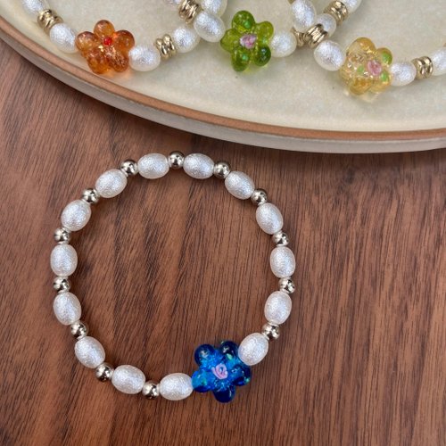 【Phase Eight】ビーズとパールのブレスレット 関税込 Pearl Beads T-Bar Bracelet - Gold Plated（パールビーズTバー