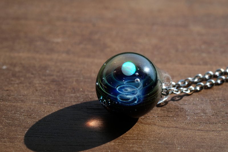 One-bite Galaxy Colored Glass Pendant 16 - สร้อยคอ - แก้ว สีดำ