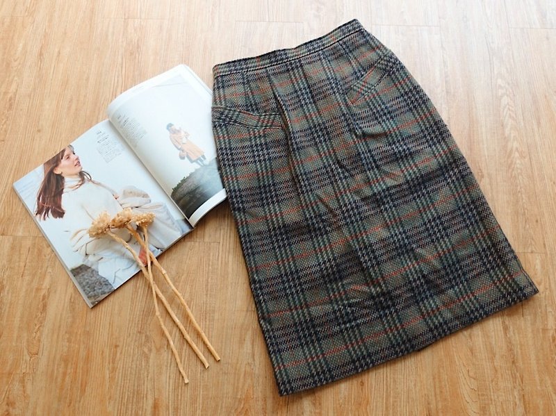 Vintage under / winter wool skirt no.85 - Skirts - Other Materials Multicolor