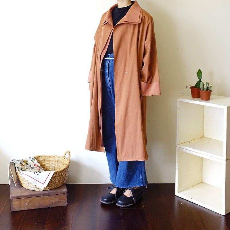 BajuTua / vintage / skin orange pearl double collar trench coat - Women's Blazers & Trench Coats - Polyester Pink