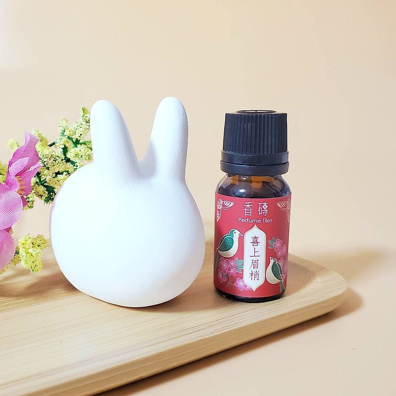 Fragrance Rabbit Diffuser Group ~ Healing Gypsum White Rabbit & Joyful Brow Diffuser Essential Oil - น้ำหอม - วัสดุอื่นๆ สีแดง