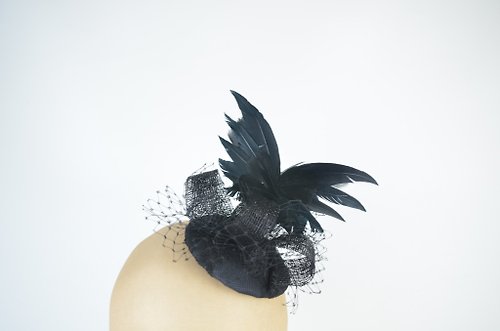 Elle Santos Fascinator Headpiece Deep Grey and Black Lace with Butterfly Wings and Veil