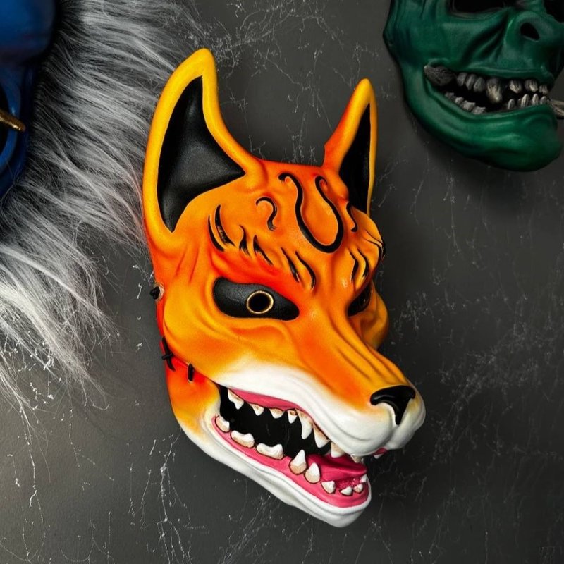Japanese Kitsune mask Orange & Black, Full face Kitsune mask, Japanese fox mask - 口罩/口罩收納套 - 樹脂 橘色