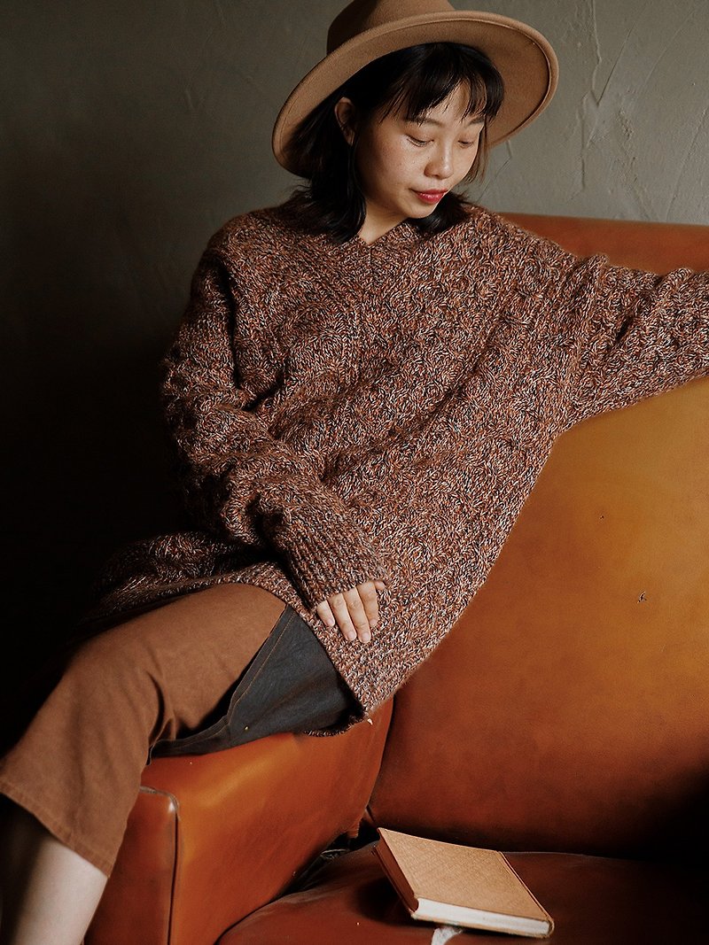 Caramel variegated 80% wool cotton blend V-neck lazy style Oversize sweater floral yarn pullover sweater - Women's Sweaters - Wool Brown