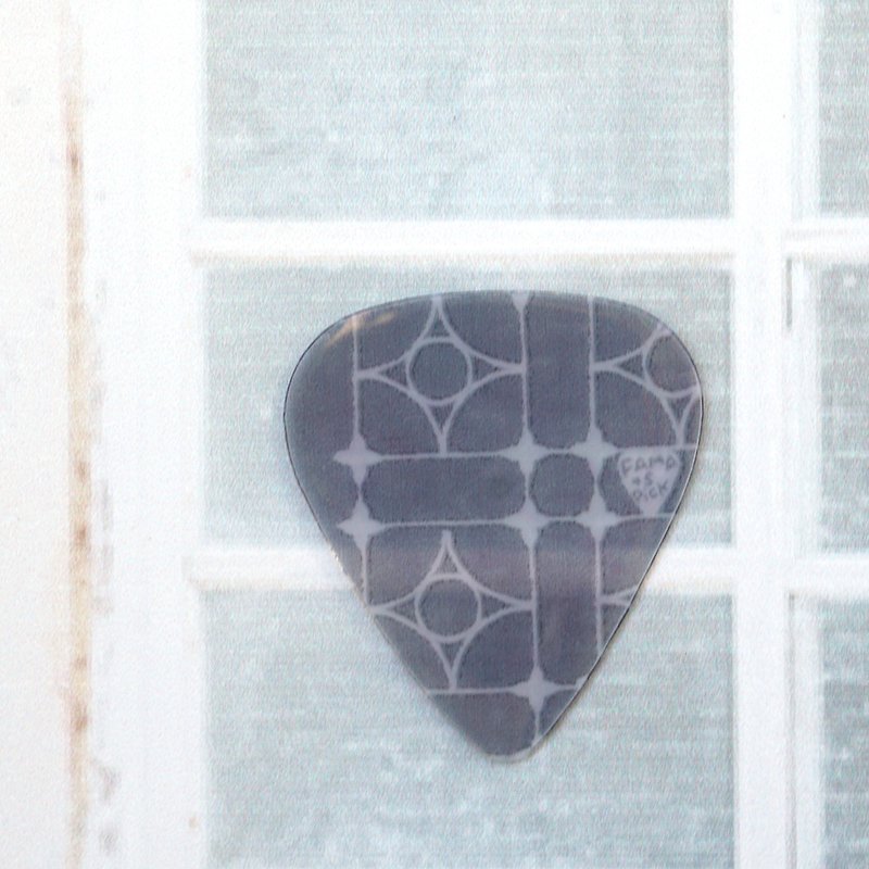 NEWNew FaMa's Pick Guitar Shrapnel Old Window Gray - Guitar Accessories - Resin Gray