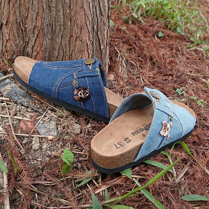 Love chain cowboy limited handmade shoes Birkenstock leather insole tannin lovers shoes leather plus embroidery - Slippers - Genuine Leather Blue