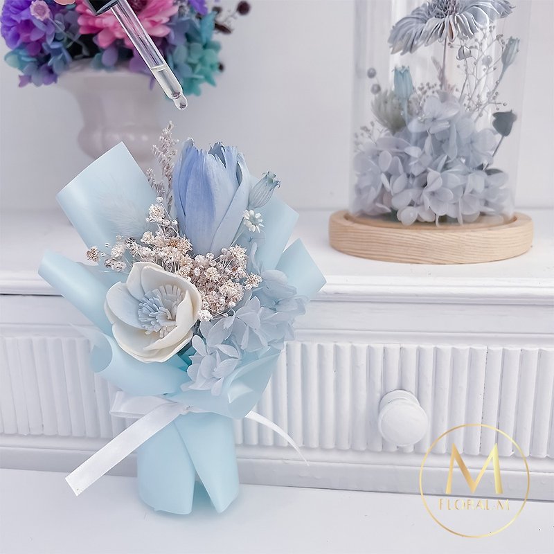 Naples Blue Tulip Fragrance Diffuser Small Bouquet (Free 5ml Fragrance Oil) - ช่อดอกไม้แห้ง - พืช/ดอกไม้ สีน้ำเงิน