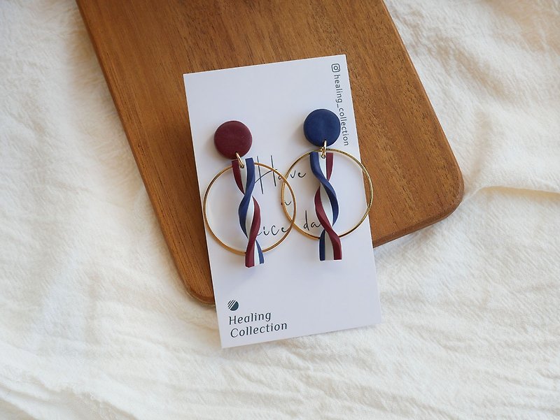 The Healing Collection | Elegant Celebration French Red White and Blue Swirling Ribbon Circle Handcrafted Smoky Clay Earrings - ต่างหู - ดินเผา หลากหลายสี