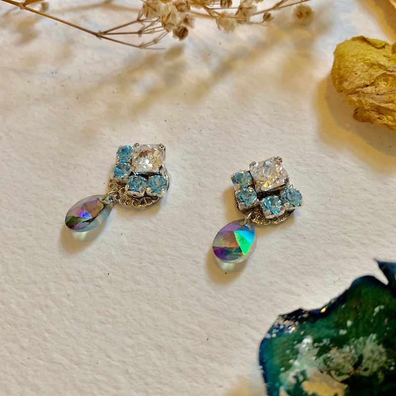 vividdesign party crystal earrings - Earrings & Clip-ons - Crystal Blue