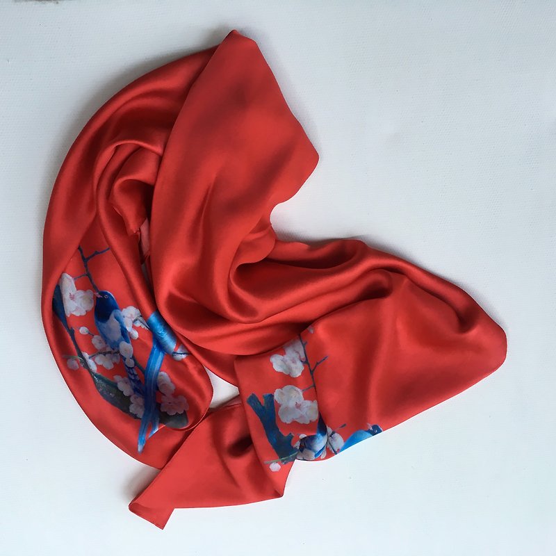 New Year's gift birds and plum art scarves - ผ้าพันคอ - ผ้าไหม สีแดง