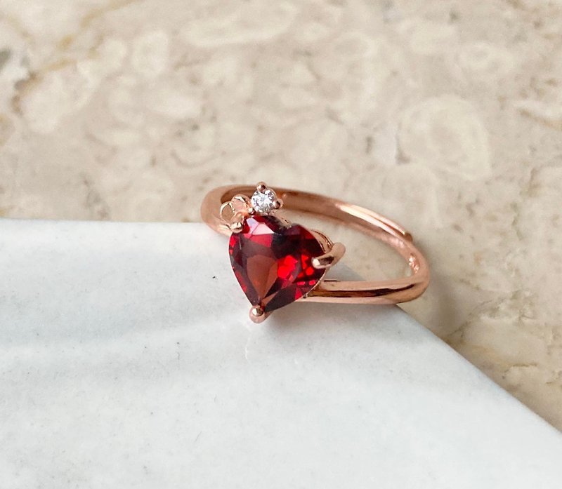天然石榴石日系玫瑰金心型925純銀戒指裸石寶石輕珠寶半寶石 - 戒指 - 寶石 紅色
