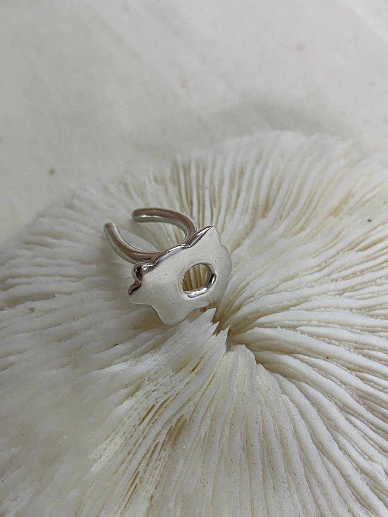 花粉系列 蕊 耳扣耳骨夾 ear cuff - 耳環/耳夾/耳骨夾 - 純銀 銀色