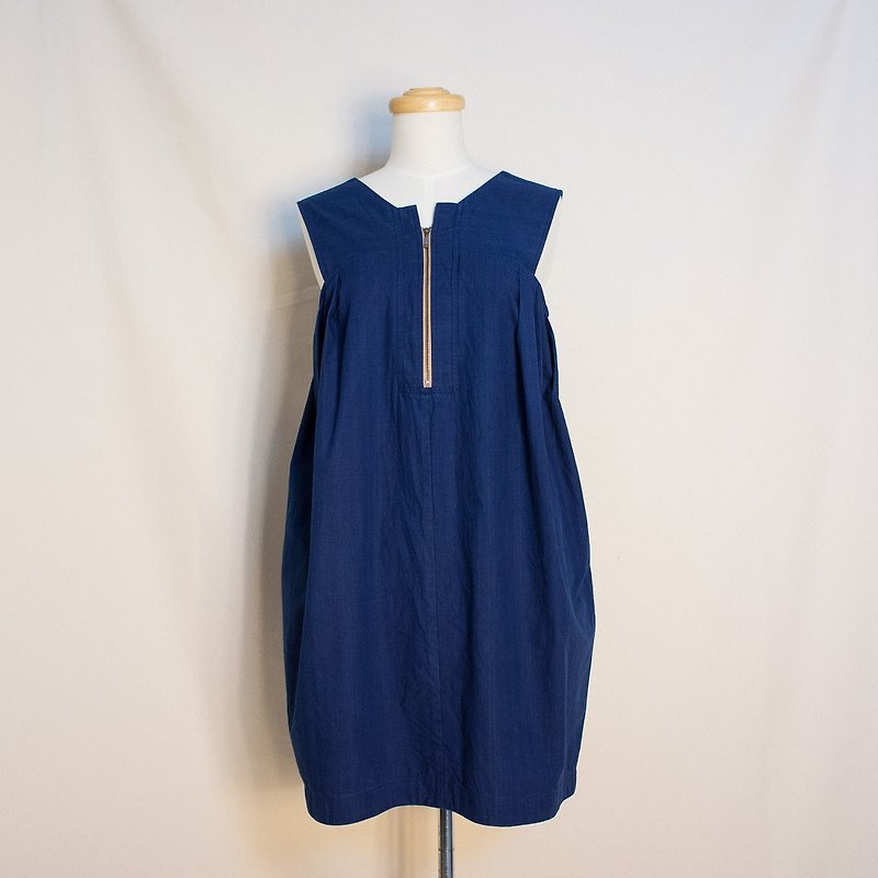 Indigo Zip Front Pleated Dress - ชุดเดรส - ผ้าฝ้าย/ผ้าลินิน สีน้ำเงิน
